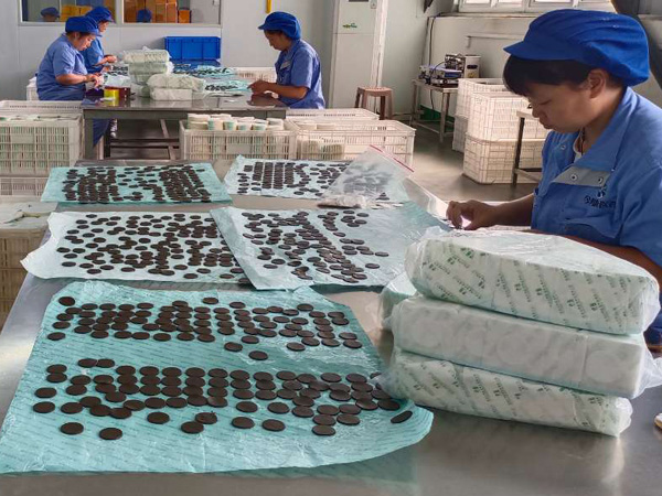 膏藥貼牌生產廠家那么多，怎么選廠家？正規(guī)膏藥廠家看這5點