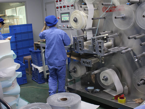 膏藥貼品牌電商怎么找膏藥加工廠加工生產(chǎn)膏藥？