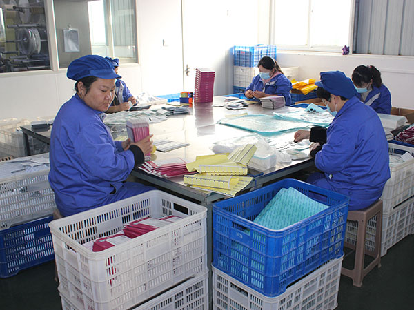 膏藥貼牌定做找廠(chǎng)家oem貼牌加工原料誰(shuí)來(lái)提供？